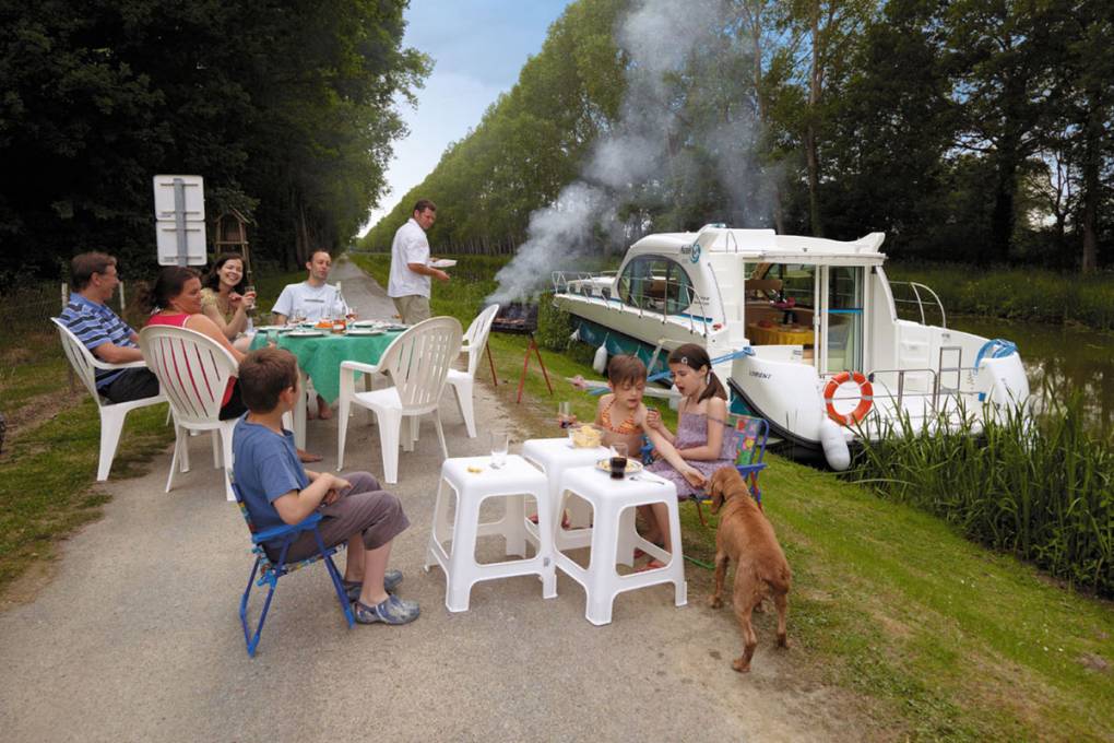 07. Barbecue le long du Canal de Bourgogne
